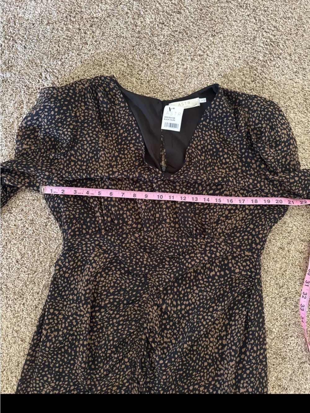 NWT ASTR the Label Ruched Front Midi Dress in Black/Taupe print 
 Size XL - Picture 10 of 12